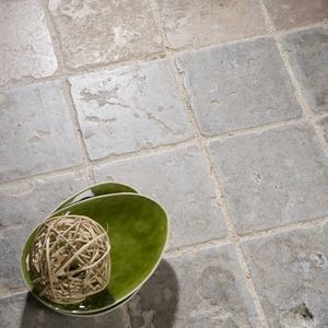 lastricato in pietra naturale