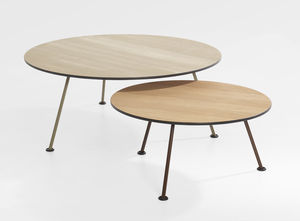 tavolino basso moderno