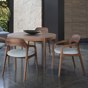 sedia da pranzo contemporanea 1