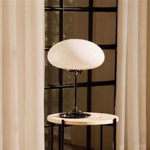 lampada da tavolo 1