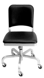sedia visitatore contemporanea