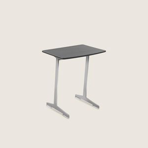 tavolino basso design minimalista