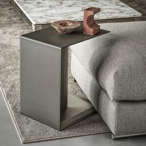 tavolino basso contemporaneo 1