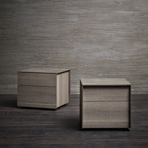 comodino moderno / in legno / rettangolare / con cassetti