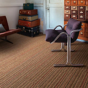 moquette a quadrotte
