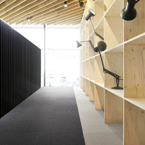 moquette a quadrotte