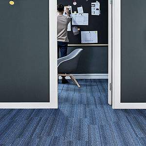 moquette a quadrotte