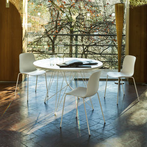 sedia da pranzo contemporanea
