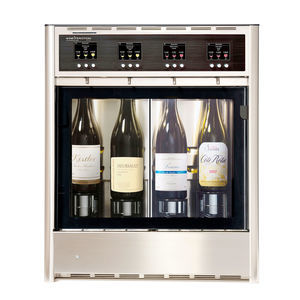 distributore di vino in calice da bancone
