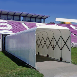 tunnel telescopico per campo sportivo