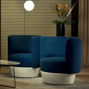 poltrona contemporanea