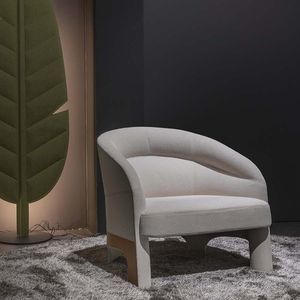 poltrona contemporanea