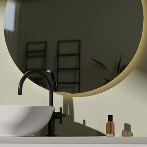 specchio da bagno a muro