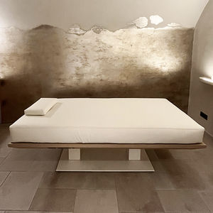 lettino per massaggi elettrico