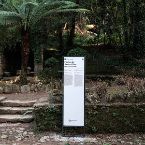 totem di segnalazione 1