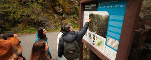 pannello informativo per parco giochi