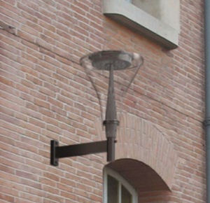 braccio per lampione stradale moderno in acciaio galvanizzato 1