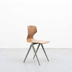 sedia contemporanea