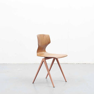 sedia design scandinavo