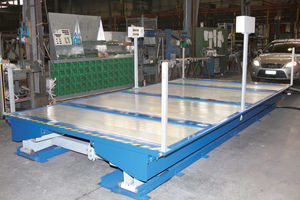 ascensore per auto idraulico 1