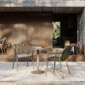 sedia da pranzo contemporanea