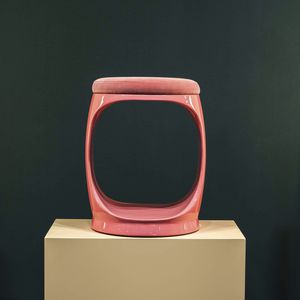 sgabello contemporaneo