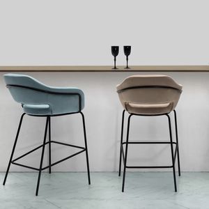 sgabello contemporaneo