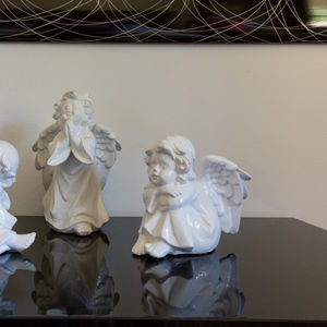 scultura in ceramica smaltata