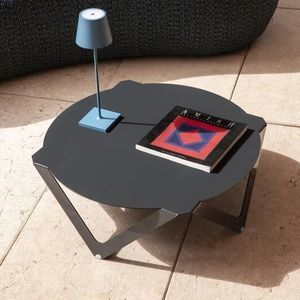 tavolino basso contemporaneo 1