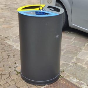 portarifiuti pubblico