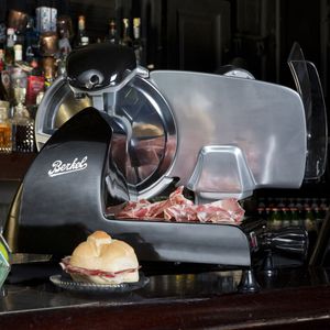 affettatrice per salumeria