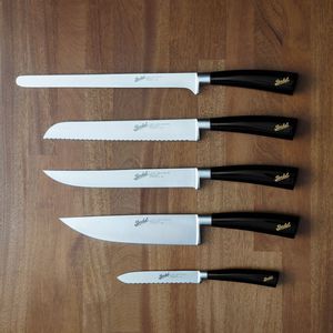 coltello da cucina con manico in resina