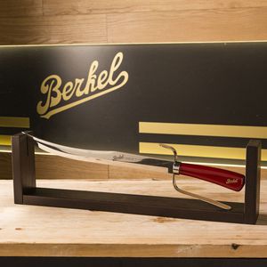 coltello da cucina con manico in resina