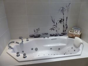 vasca da bagno ad isola