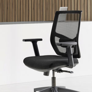 sedia contemporanea 1