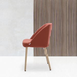 sedia visitatore contemporanea