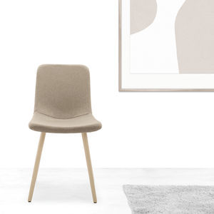 sedia visitatore contemporanea