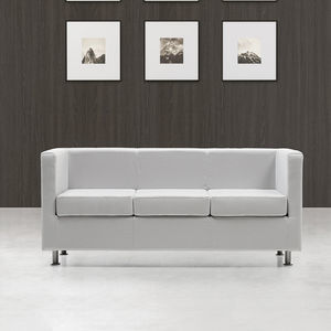divano contemporaneo