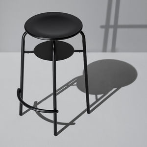 sgabello contemporaneo