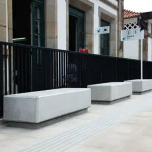 panca per spazi pubblici contemporanea 1
