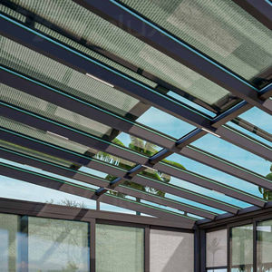 tenda avvolgibile a rullo con cassonetto