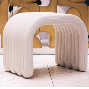 sgabello contemporaneo 1