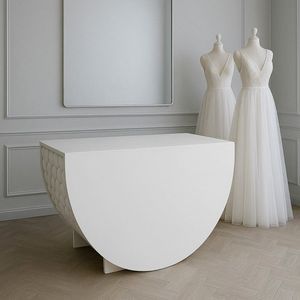 tavolo d'appoggio design minimalista