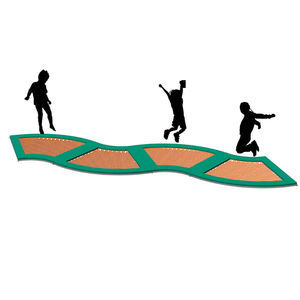 trampolino per parco giochi