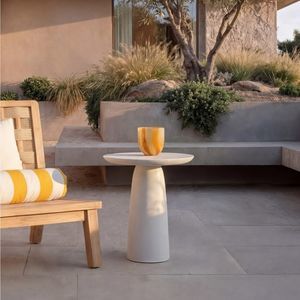 tavolo d'appoggio design minimalista