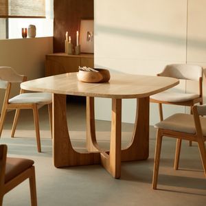 tavolo da pranzo contemporaneo