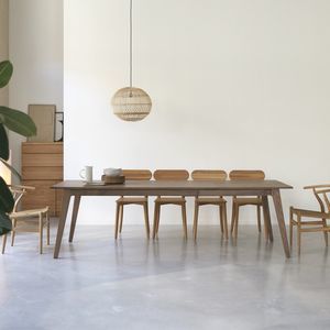 tavolo da pranzo design scandinavo