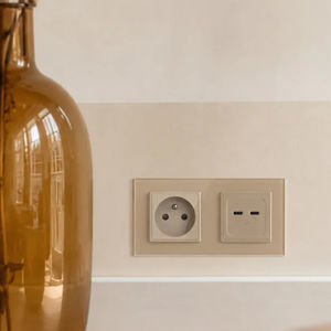 supporto per prese elettriche