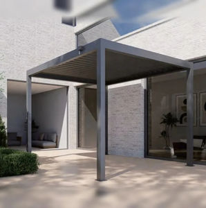 pergola addossata
