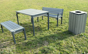 set tavolo e panca contemporaneo